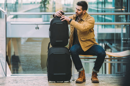 NOMATIC Navigator Carry-On 37L Expandable Hard Shell Luggage Anti-Theft Roller with Laptop Compartment